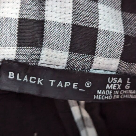 Black Tape coat - Picture 7 of 11